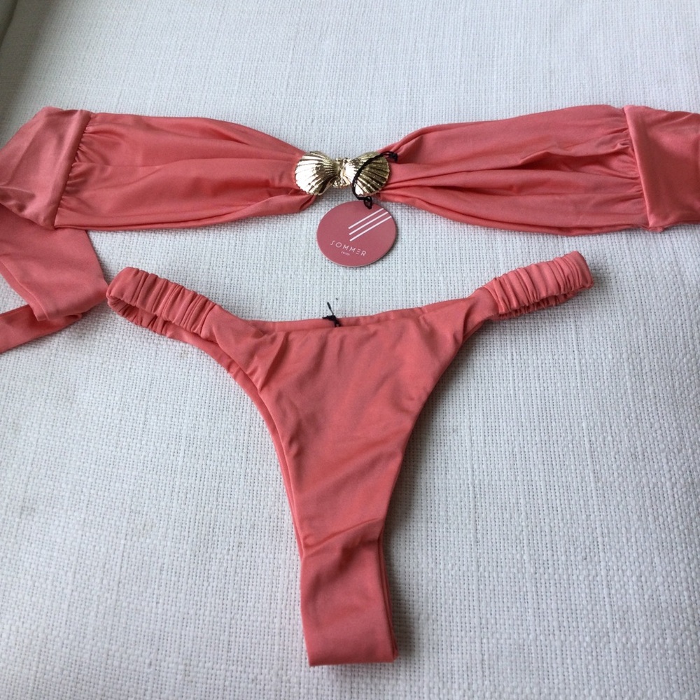 NWT SOMMER SWIM BIKINI SIZE LARGE